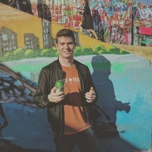 Meet your Posher, Blake